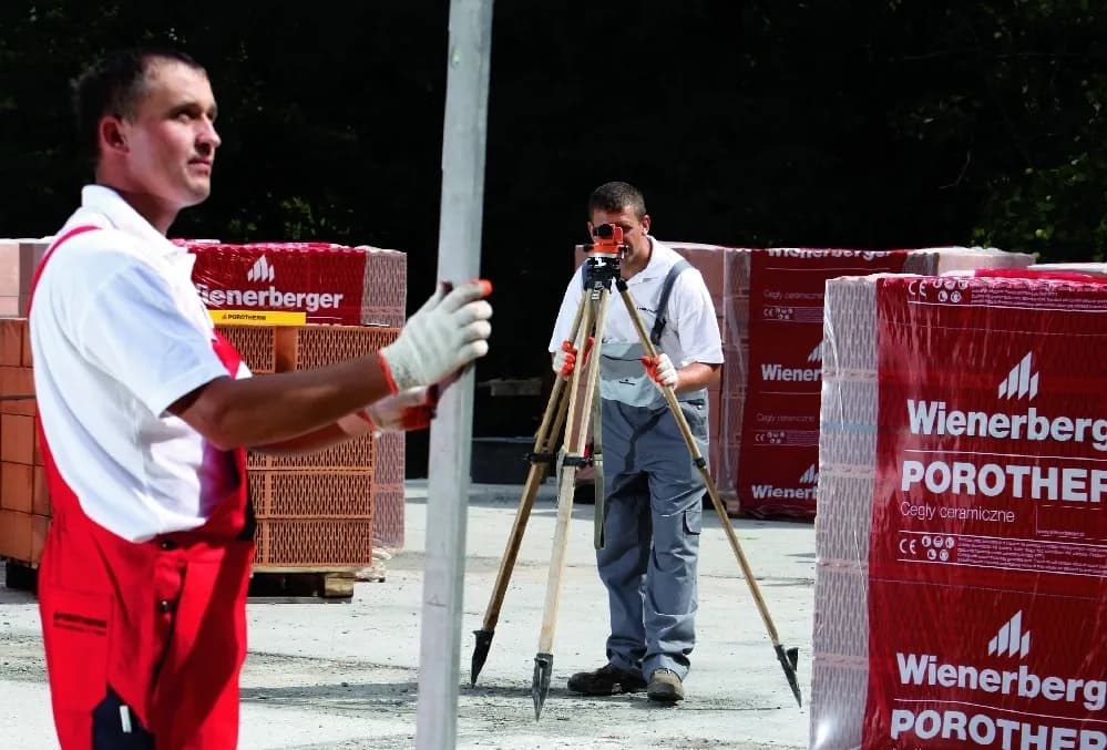 Jak skutecznie sprawdzić rok budowy budynku i uniknąć błędów