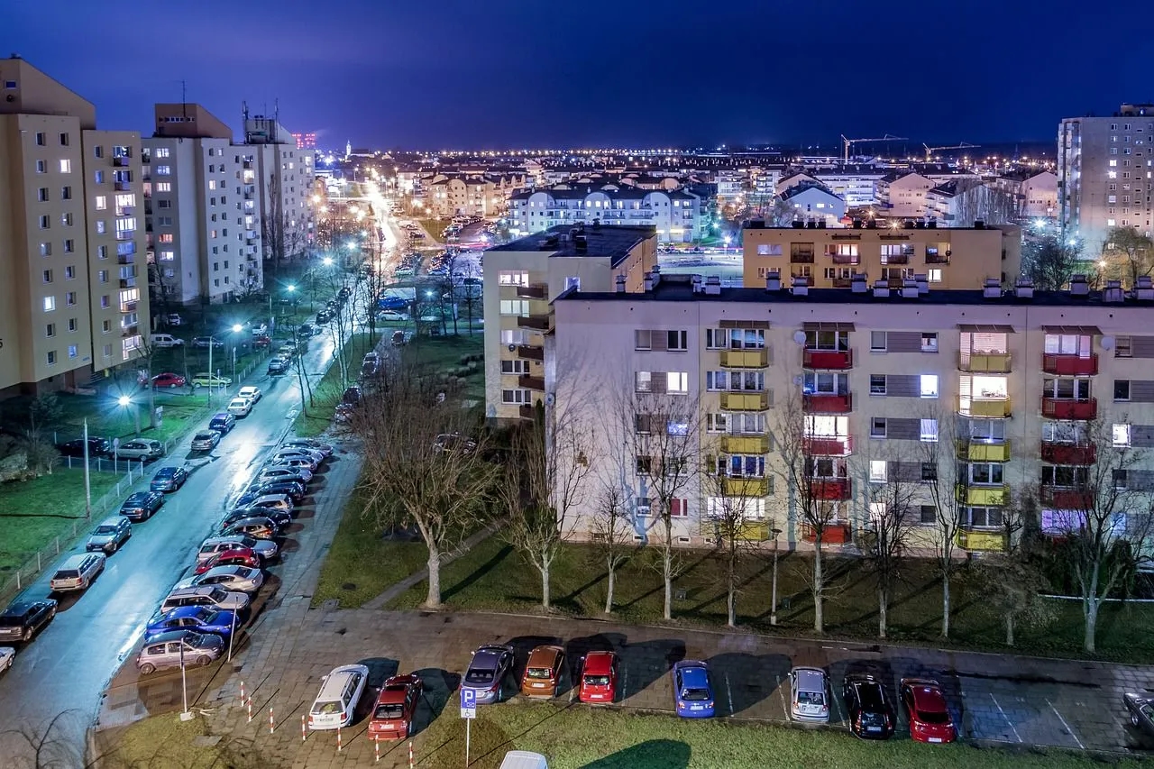 Jak skutecznie i tanio ogrzać mieszkanie w bloku bez problemów