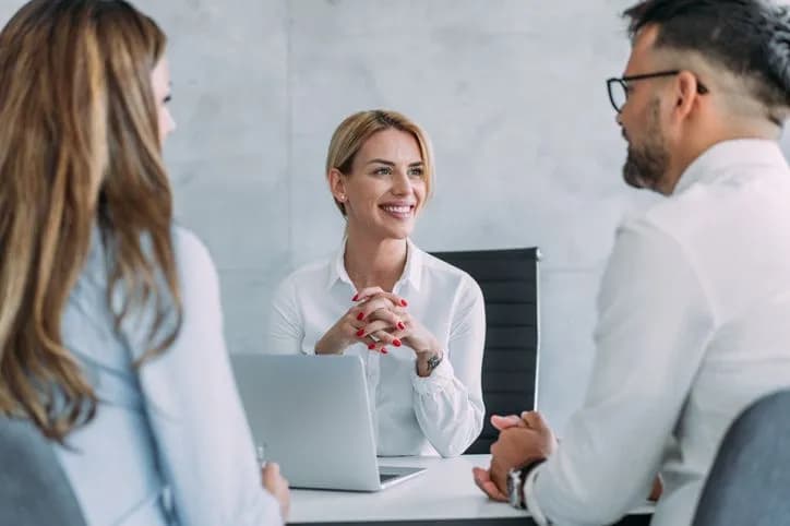 Jak zgłosić wynajem mieszkania i uniknąć kłopotów z urzędem